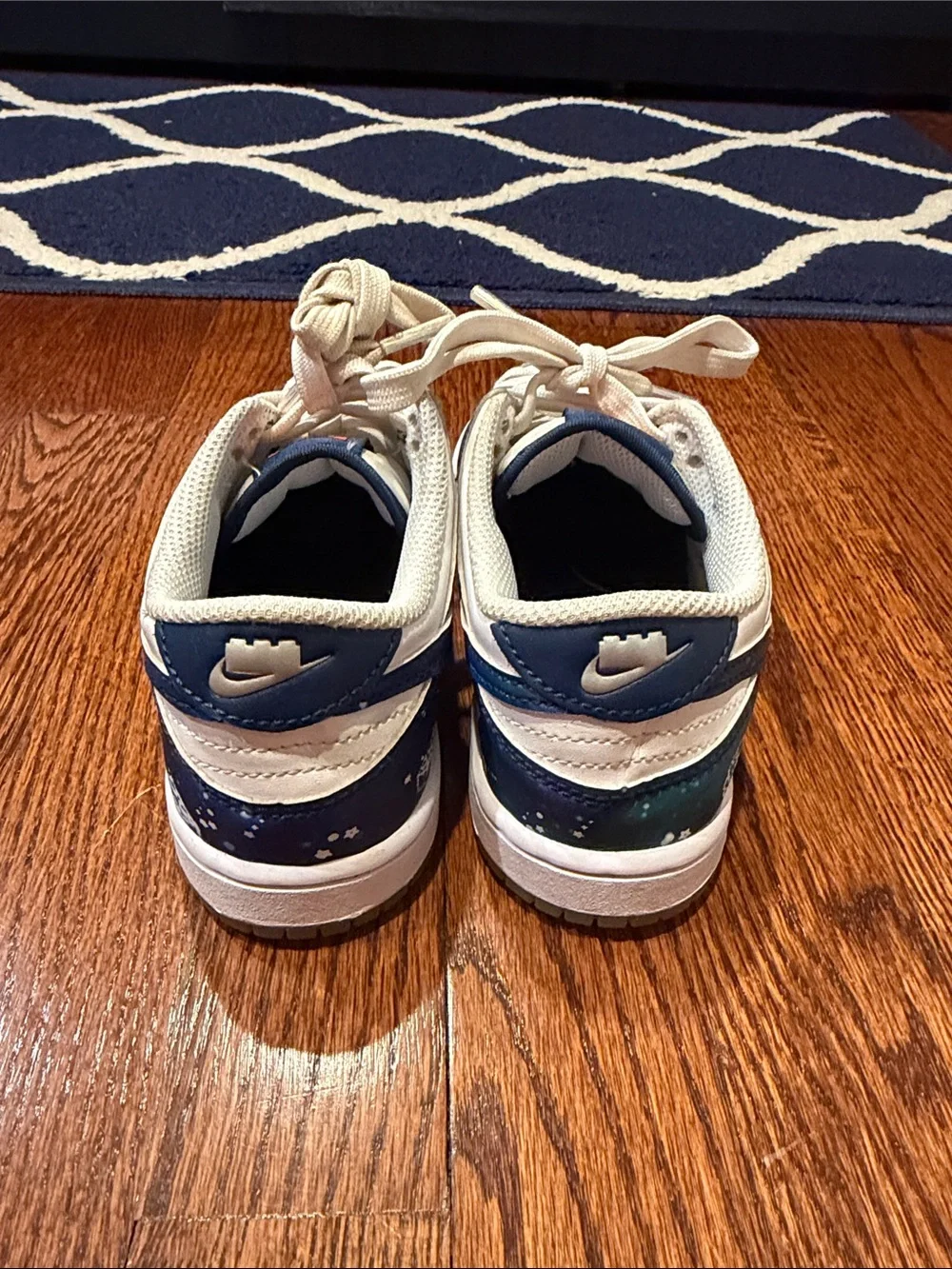 Nike Kids White and Navy Space-Print Low-Top Sneakers